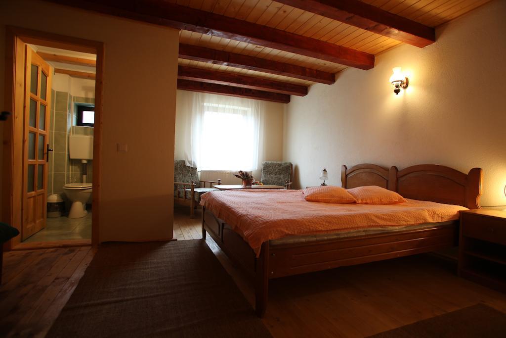 Pensiunea Poiana Cerbului Sighisoara Room photo